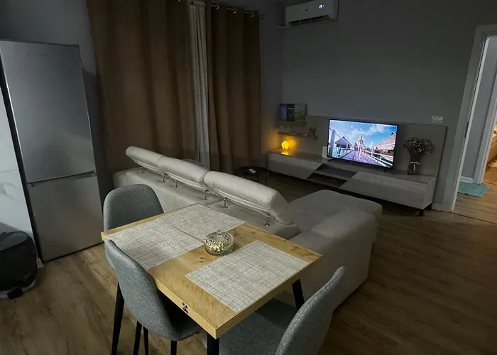 Voyage * تيرانا